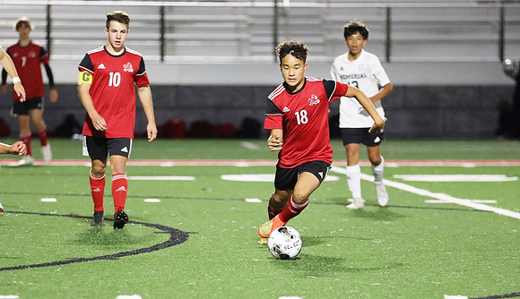 18 Eli Thao (54)