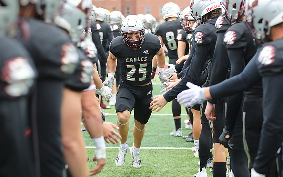 25 Aaron Schmitz (4)