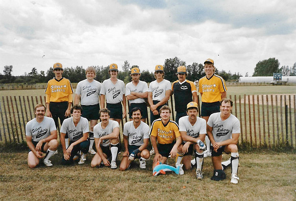 1985 (3)