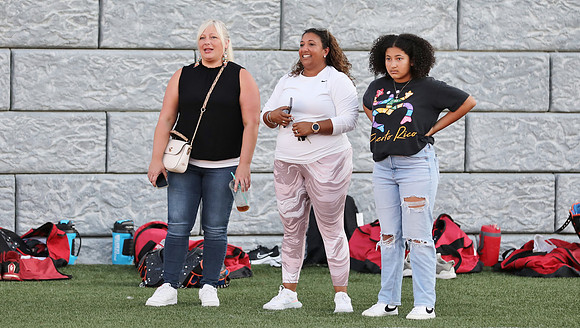 8-10-22 Impactful Woman at Practice Night  (83)