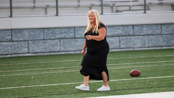 9-27-24 PARENTS Night at Varsity Football game (44)