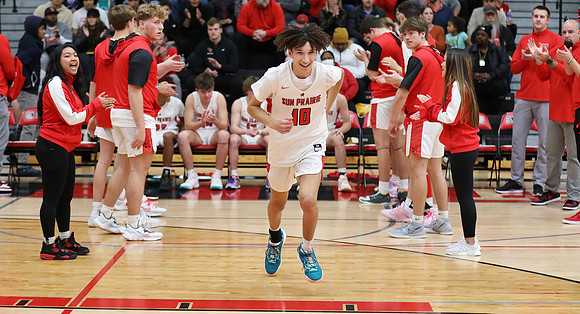 12-13-22 VARSITY vs. Sun Prairie West  (9)