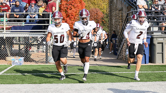 24 Brennan Goralski (20)