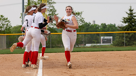 5-14-24 Sun Prairie East Varsity vs. Sun Prairie West  (160)
