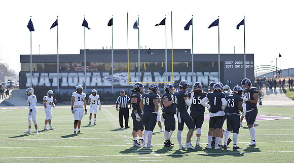 11-6-21 vs. UW Whitewater (44)