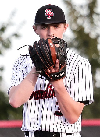 34 Alex Klun (2)
