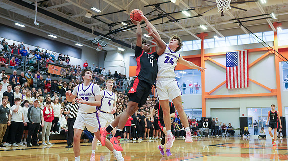 VARSITY Sectional Final vs. Sun Prairie East (30)