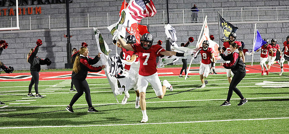 11-5-21 Varsity Dance at Varsity Football Level 3 Playoff game (52)