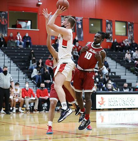 14 Ben Olson  (63)