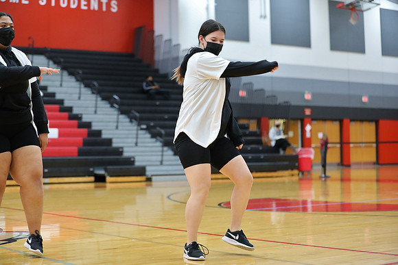 JV Dance 1-13-22 at JV Basketball Game  (49)