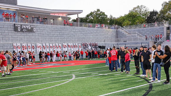 9-27-24 PARENTS Night at Varsity Football game (8)