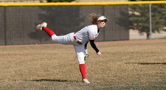 6 Carly Gross (35)