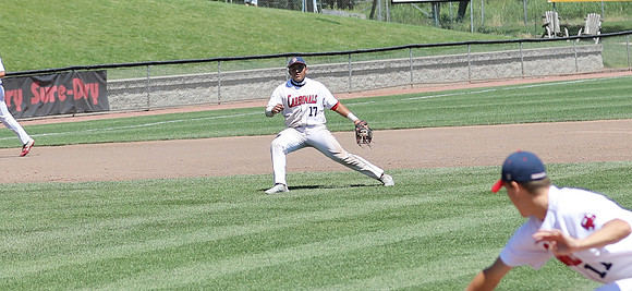 17 Liam Moreno  (190)