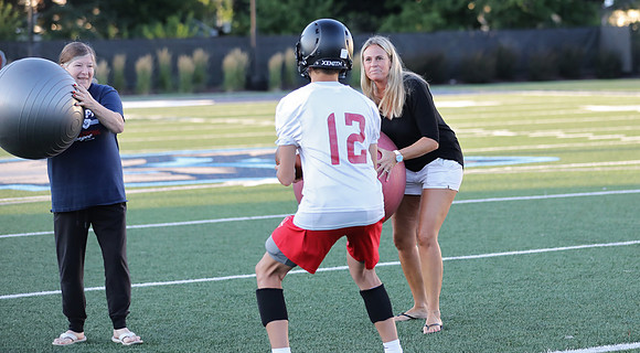 8-10-22 Impactful Woman at Practice Night  (47)