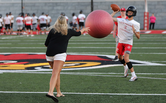8-10-22 Impactful Woman at Practice Night  (74)