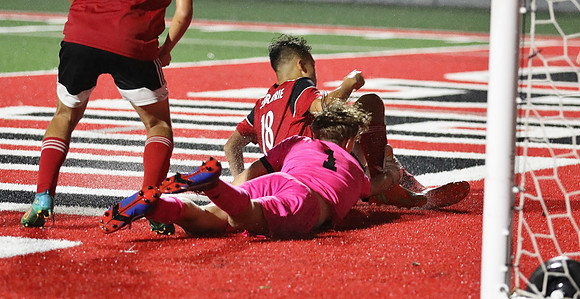 18 Eli Thao (22)