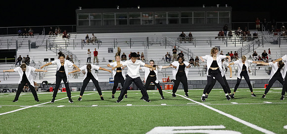 8-26-21 VARSITY Dance at Varsity Football Game  (76)
