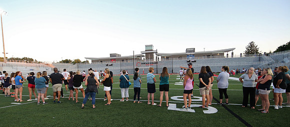 8-10-22 Impactful Woman at Practice Night  (23)