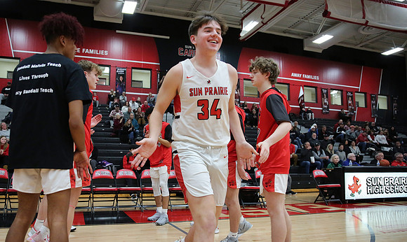 1-26-23 VARSITY (STAFF APPRECIATION NIGHT) vs. Middleton  (22)
