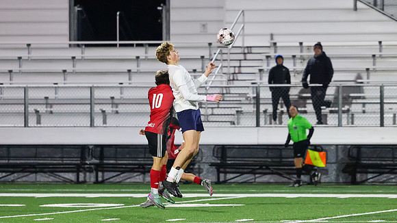 10-16-24 VARSITY vs. Sun Prairie East (14)