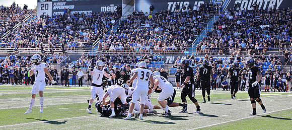 9-18-21 vs. Grand Valley State Michigan     (69)