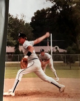 1982 Doc Don Voorhees Pitching