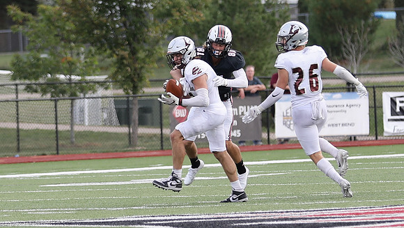 5 Elijah Alt  (42)