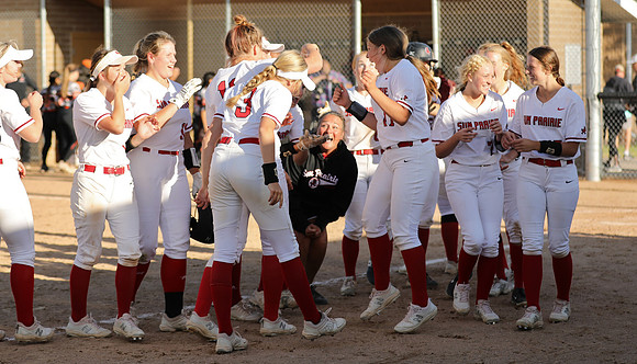 6 Carly Gross (31)