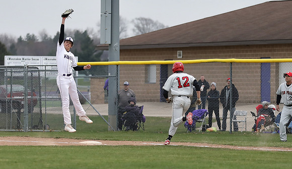 4-29-22 Varsity vs. Waunakee (45)