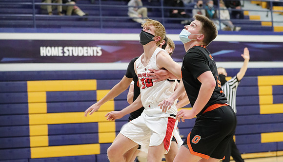 30 Andy Bergquist  vs. Oregon (10)