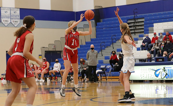 JV vs. Brookfield Central 1-27-21 (18)