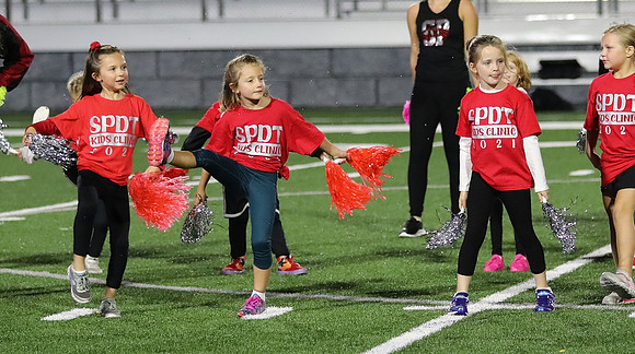 9-24-21 Parents and Junior Dance Night  (87)