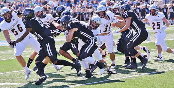 37 Ben Michalowski (5)