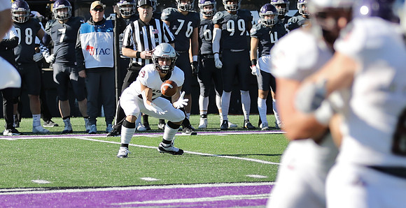 11-6-21 vs. UW Whitewater (57)