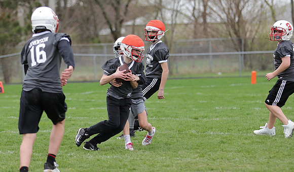 4-11-21 8th Grade Longley SH vs. 8th Grade White SH  (49)