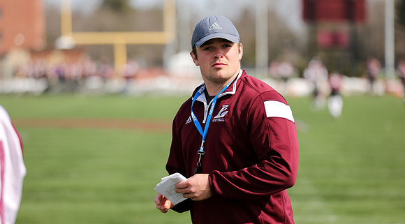 4 UWL 2018 Coaches  (8)
