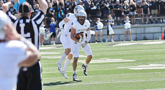 5 Elijah Alt  (13)