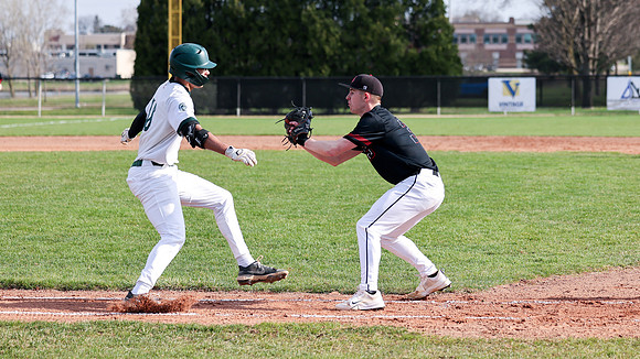 4-22-25 VARSITY vs. Madison Memorial (35)