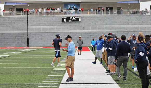 COACH Josh O'Connor  (15)