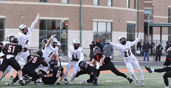 11-19-22 Playoff Round 1 vs. Wartburg College (54)