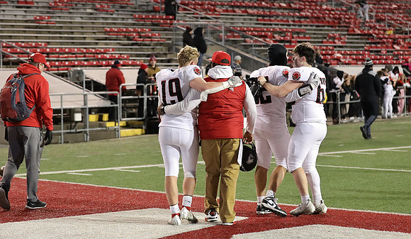 Coach Jeff Russell (5)