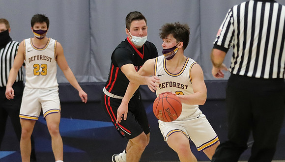 11 Durlin Radlund vs. DeForest  (2)
