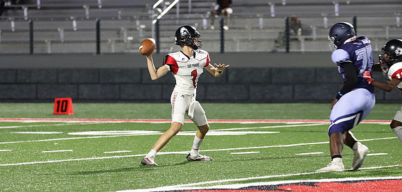 9-15-22  vs. Sun Prairie West (20)