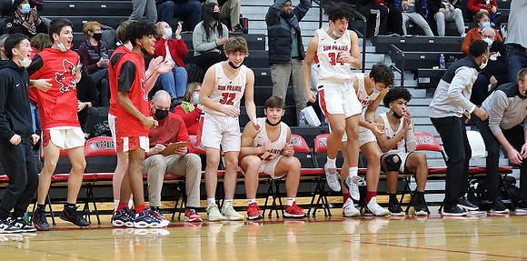 Coach Steve Maselter (7)