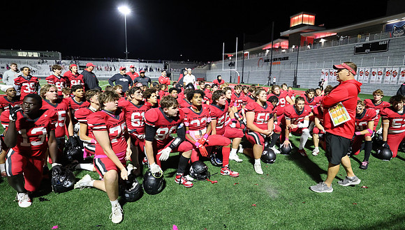 Coach Brian Kaminski (1)