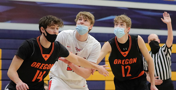 52 Parker Olson vs. Oregon (5)
