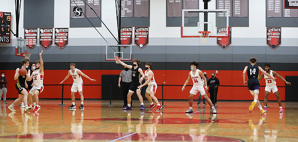 1-10-22 VARSITY PARENTS Night vs. Oconomowoc  (70)