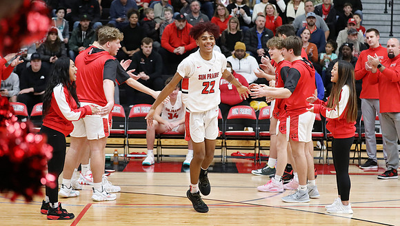 12-13-22 VARSITY vs. Sun Prairie West  (18)