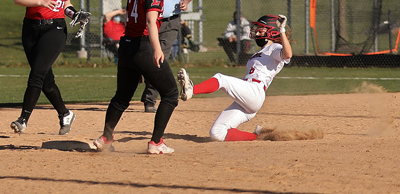 6 Carly Gross (9)