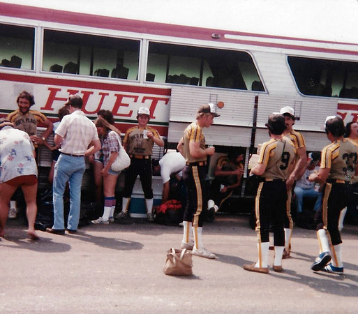 1981 Joes Place arrives at Geogia Nationals
